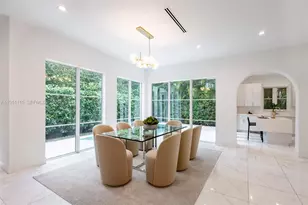 315 Santander Ave, Coral Gables, FL 33134 - Photo 15