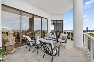 3598 Yacht Club Dr, Aventura, FL 33180 - Photo 33