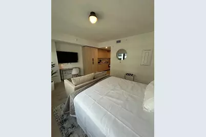 225 N Miami #2706, Miami, FL 33128 - Photo 7