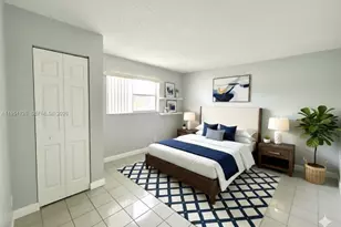 8020 N Colony Cir N, Tamarac, FL 33321 - Photo 5