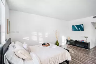 100 Lincoln Rd, Miami Beach, FL 33139 - Photo 5