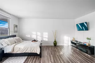 100 Lincoln Rd, Miami Beach, FL 33139 - Photo 3