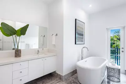 315 Santander Ave #315, Coral Gables, FL 33134 - Photo 15