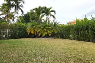 1308 Alexander Bend, Weston, FL 33327 - Photo 35