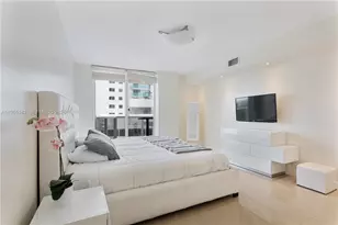 2401 Collins Ave, Miami Beach, FL 33140 - Photo 5