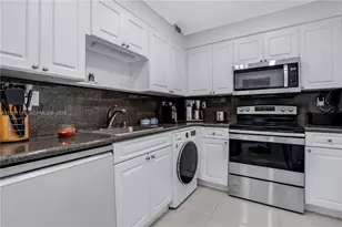 2501 S Ocean Dr, Hollywood, FL 33019 - Photo 23