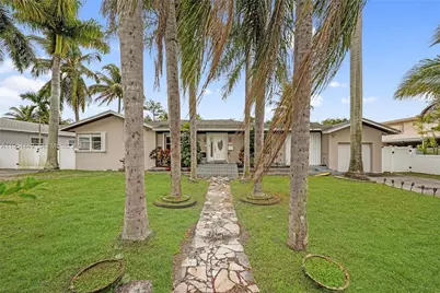 2534 Monroe St, Hollywood, FL 33020 - Photo 1