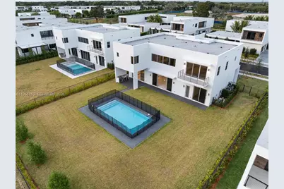 16710 N Botaniko Dr N, Weston, FL 33326 - Photo 63