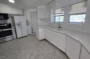 1189 N Tamiami Trl, Fort Myers, FL 33093 - Photo 3