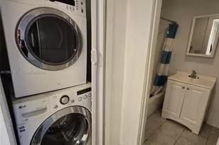 1189 N Tamiami Trl, Fort Myers, FL 33093 - Photo 11