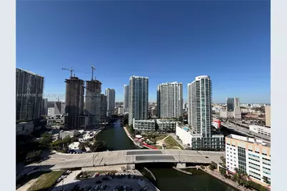 31 SE 5th St #3009, Miami, FL 33131 - Photo 1