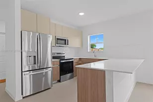 13355 SW 272nd Ln, Homestead, FL 33032 - Photo 11