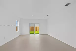 13355 SW 272nd Ln, Homestead, FL 33032 - Photo 7