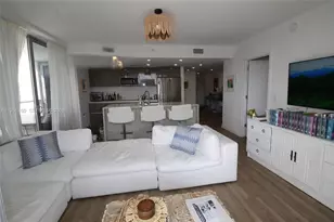 13800 Highland Dr, North Miami Beach, FL 33181 - Photo 21