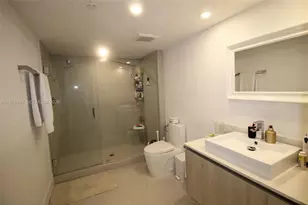 13800 Highland Dr, North Miami Beach, FL 33181 - Photo 27