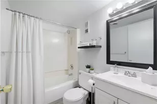 4221 NW 19th St, Lauderhill, FL 33313 - Photo 11