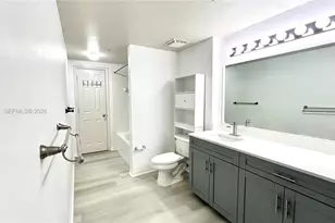 11700 SW 2nd St, Pembroke Pines, FL 33025 - Photo 9