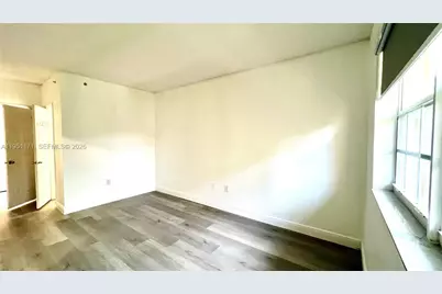 11700 SW 2nd St #13303, Pembroke Pines, FL 33025 - Photo 9