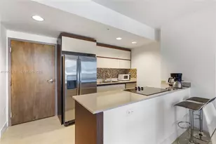 2155 Washington Ct, Miami Beach, FL 33139 - Photo 5