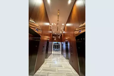 1300 Brickell Bay Dr #2405, Miami, FL 33131 - Photo 19