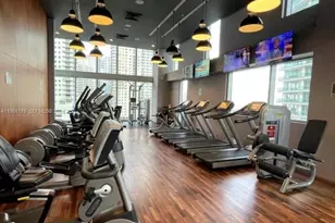 1300 Brickell Bay Dr, Miami, FL 33131 - Photo 13