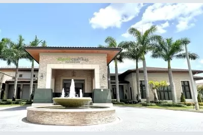 8860 NW 103rd Ave #8860, Doral, FL 33178 - Photo 3