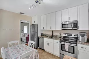 615 SW 4th Ave, Fort Lauderdale, FL 33315 - Photo 13