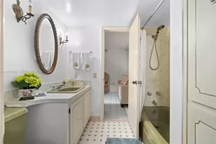 6636 Riviera Dr, Coral Gables, FL 33146 - Photo 27