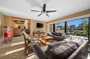 6636 Riviera Dr, Coral Gables, FL 33146 - Photo 21