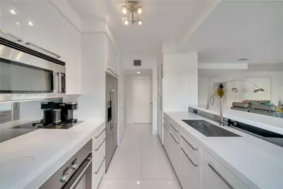 90 Alton Rd #TH-1, Miami Beach, FL 33139 - Photo 5