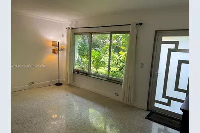 9530 NW 1st Ave, Miami Shores, FL 33150 - Photo 5