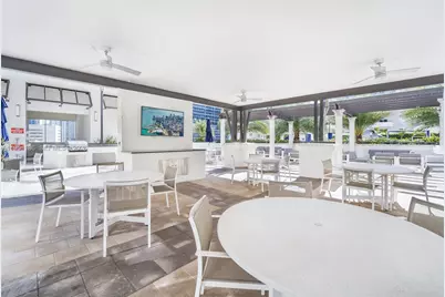 999 SW 1st Ave #1208, Miami, FL 33130 - Photo 15