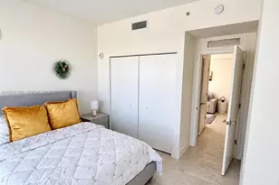 239 SW 9th St, Miami, FL 33130 - Photo 15