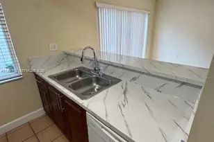 210 Riviera Cir, Weston, FL 33326 - Photo 7