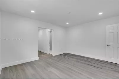 7756 Embassy Blvd, Miramar, FL 33023 - Photo 27