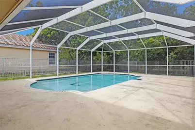 798 Verona Lake Dr, Weston, FL 33326 - Photo 5