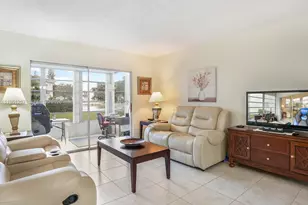 4805 NW 35th St, Lauderdale Lakes, FL 33319 - Photo 5