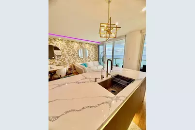 6365 Collins Ave #3102, Miami Beach, FL 33141 - Photo 7