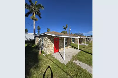 1189 N Tamiami Trl #L, Fort Myers, FL 33093 - Photo 5