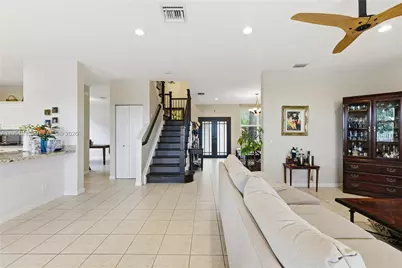 1844 Aspen Ln, Weston, FL 33327 - Photo 13