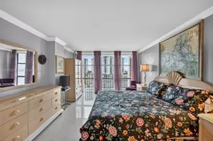 1000 Parkview Dr, Hallandale Beach, FL 33009 - Photo 27