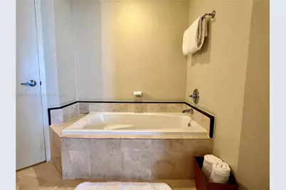 18001 Collins Ave #2605, Sunny Isles Beach, FL 33160 - Photo 11