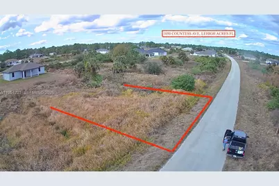 1050 Countess Ave, Lehigh Acres, FL 33974 - Photo 1