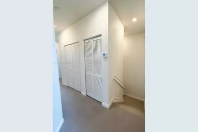 12727 NW 23rd Pl, Miami, FL 33167 - Photo 11