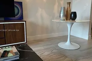 121 NE 34th St, Miami, FL 33137 - Photo 19