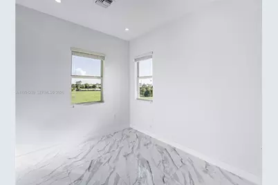 312 SE Via Sangro, Port Saint Lucie, FL 34952 - Photo 67