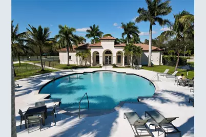 312 SE Via Sangro, Port Saint Lucie, FL 34952 - Photo 7