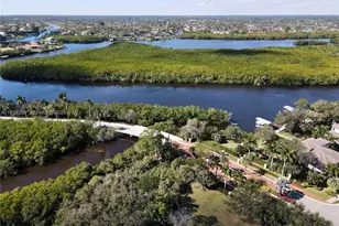 312 SE Via Sangro, Port Saint Lucie, FL 34952 - Photo 9