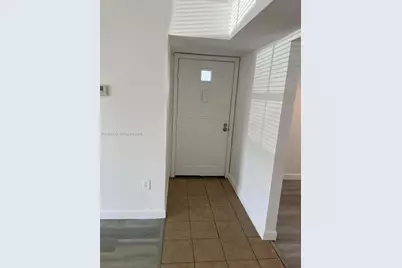 455 NE 210th Cir Ter #102-18, Miami, FL 33179 - Photo 7
