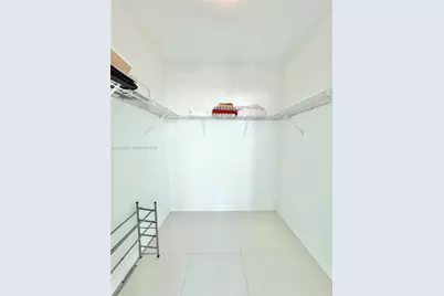 950 Brickell Bay Dr #1101, Miami, FL 33131 - Photo 13